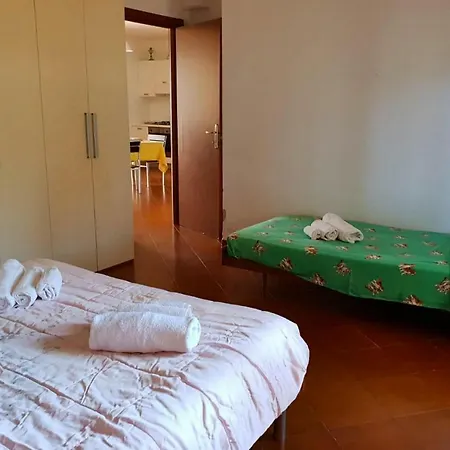 Holiday Flat - Iap021053-dya * Gallipoli